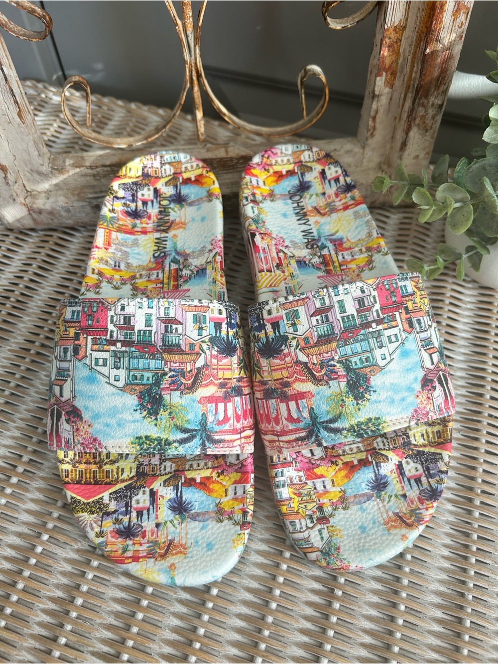 Johnny Was Cannes Pool Slides Mediterranean seaside artwork Rare, sold-out - Picture 3 of 7